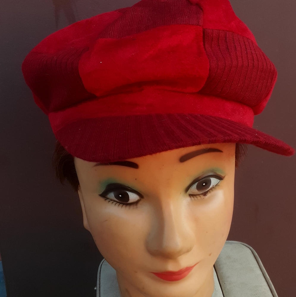 New Women's Black Red Newsboy Cabie Hat S M Cap - Picture 3 of 12